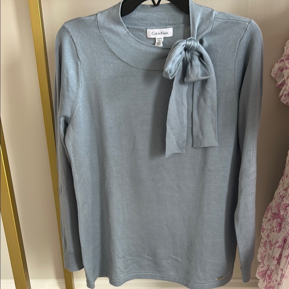 Calvin Klein Women's Blue Bow-Tie Top